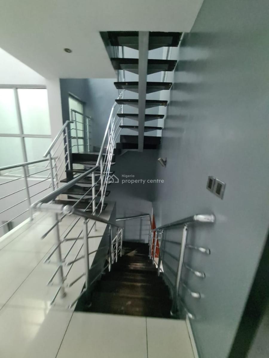 a Serviced  4 Semi-detached  Duplex with a Room Bq, Ikate Elegushi, Lekki, Lagos, Semi-detached Duplex for Rent
