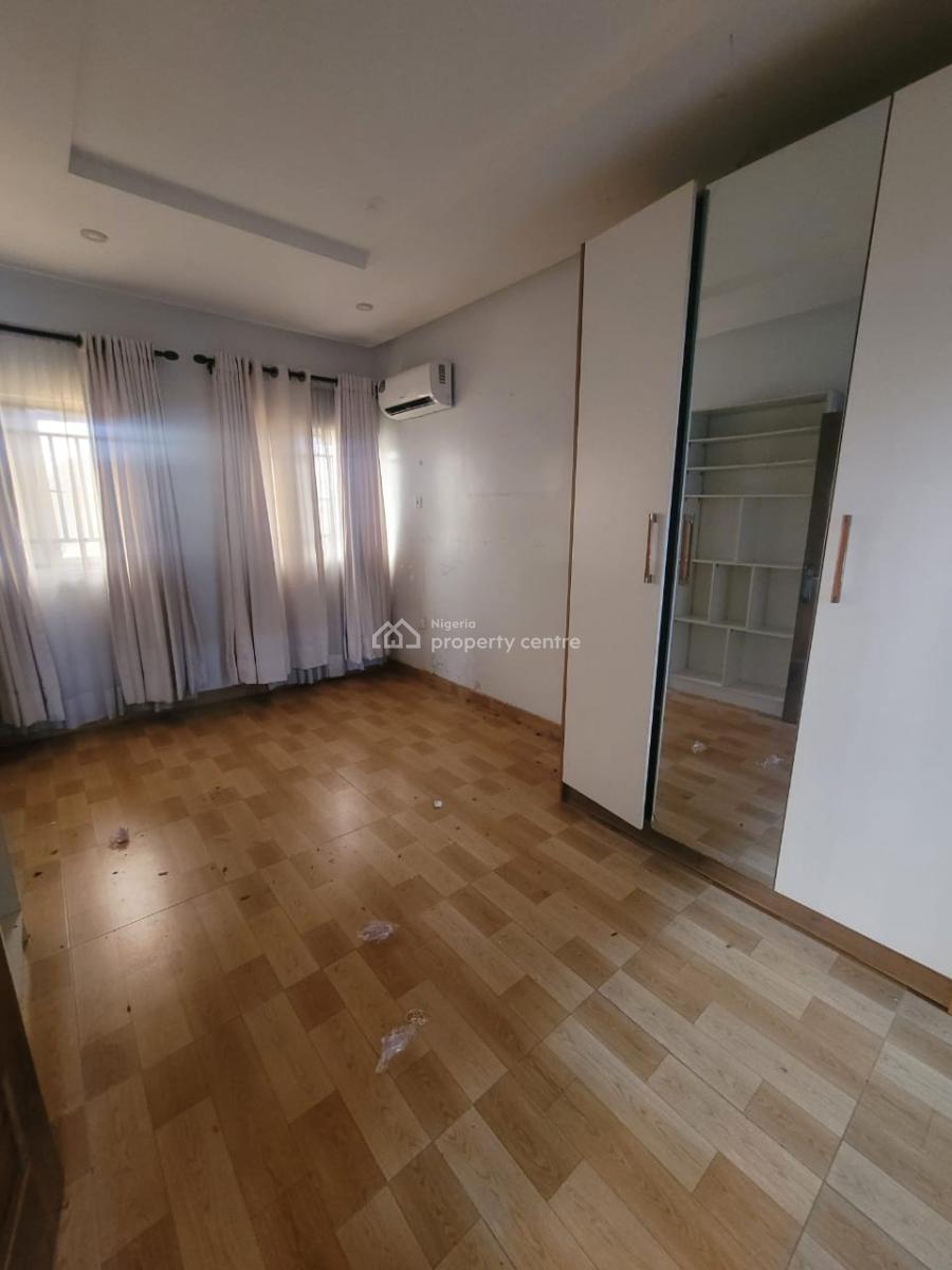 Beautiful 24 Hours Light 2bedroom Flat in Lekki Phase 1, Lekki Phase 1, Lekki Phase 1, Lekki, Lagos, Terraced Duplex for Rent