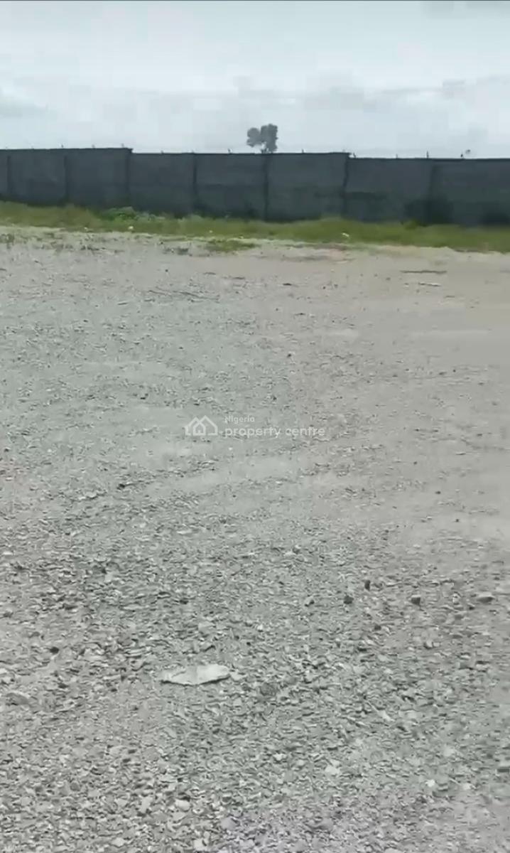 15,000 Sqm Warehouse Space Land Measuring 8 Acres 32,375 Sqm, Ibadan, Oyo, Warehouse for Rent