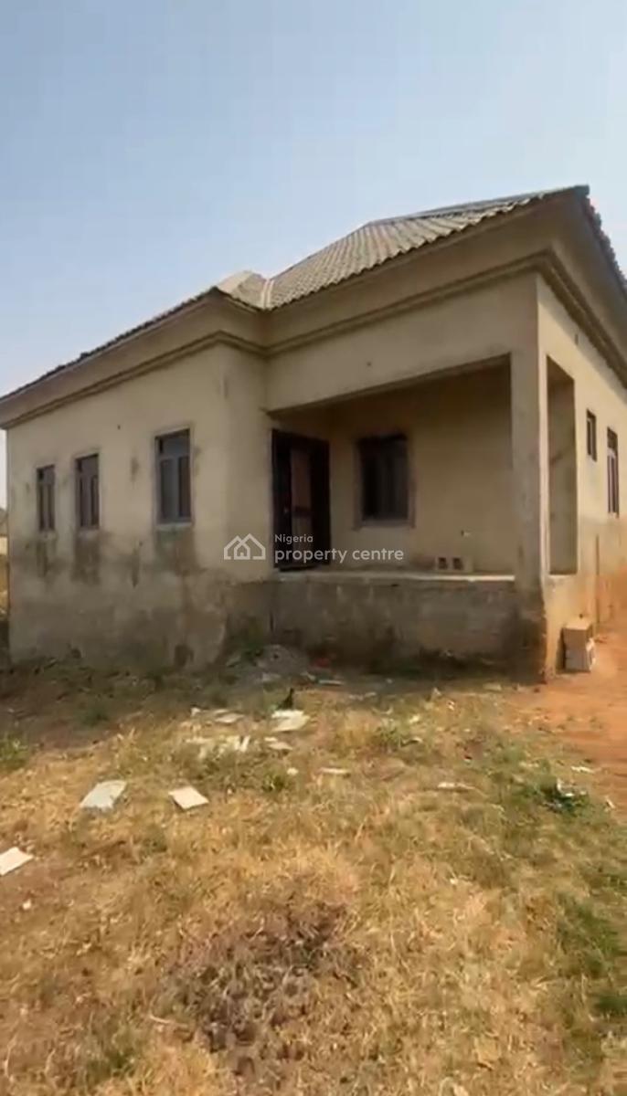 2 Bedroom Bungalow with Bq, Pyakasa, Lugbe District, Abuja, Detached Duplex for Sale