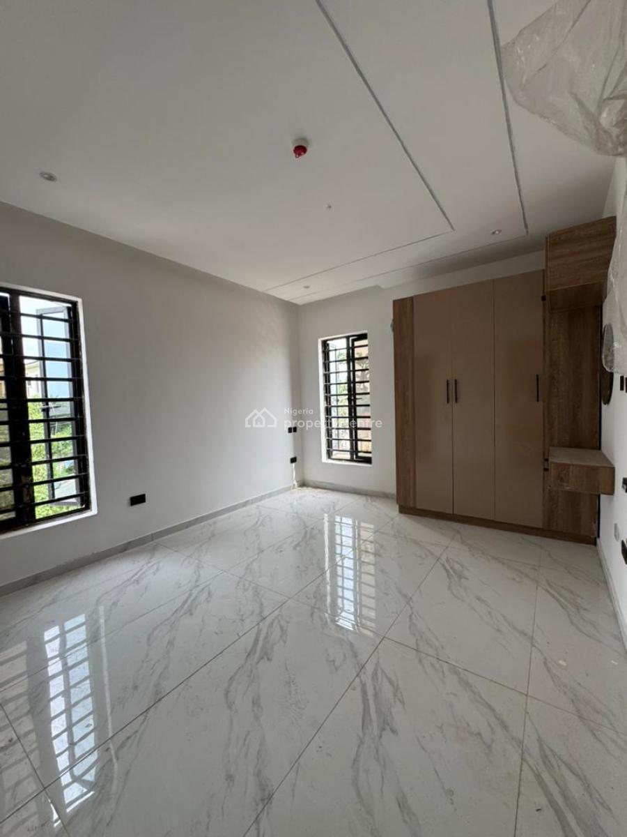 Breathtaking 3 Bedroom Apartment Plus Bq, Ikeja Gra, Ikeja, Lagos, Block of Flats for Sale