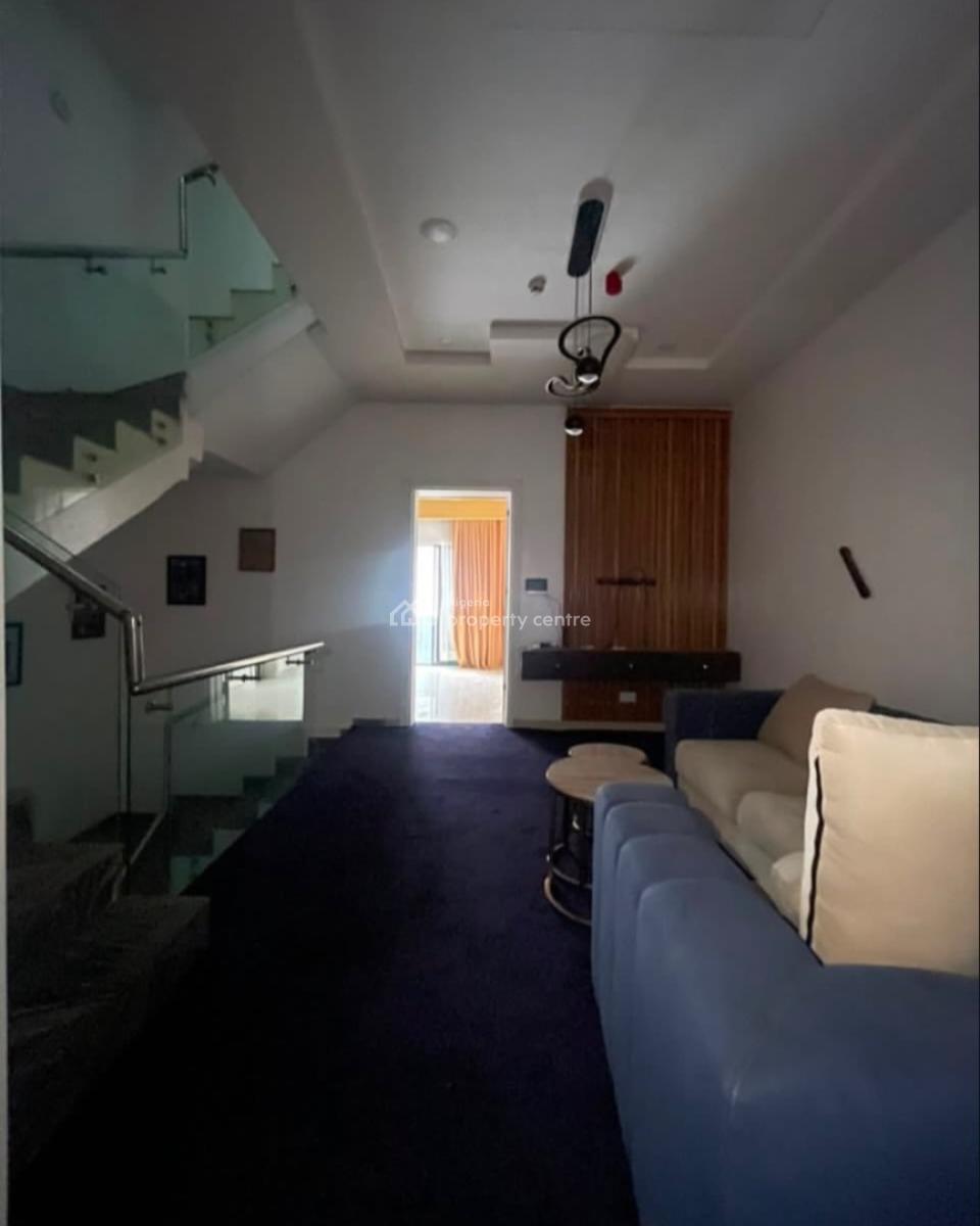 This Is a Furnished and Serviced 4 Bedrooms En-suite Townhouse. It Com, Lekki Phase 1, Lekki, Lagos, Terraced Duplex for Rent