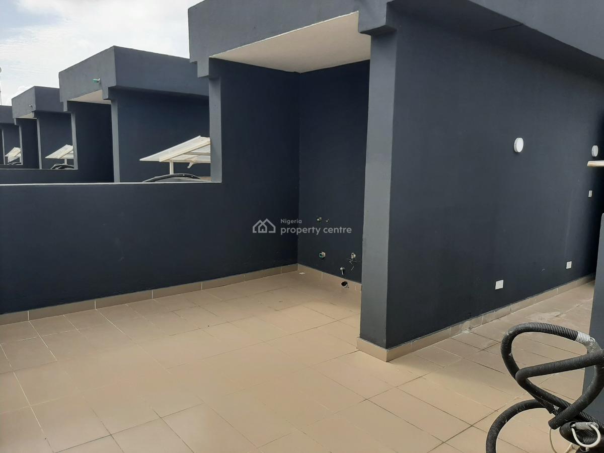 This Is a Furnished and Serviced 4 Bedrooms En-suite Townhouse. It Com, Lekki Phase 1, Lekki, Lagos, Terraced Duplex for Rent
