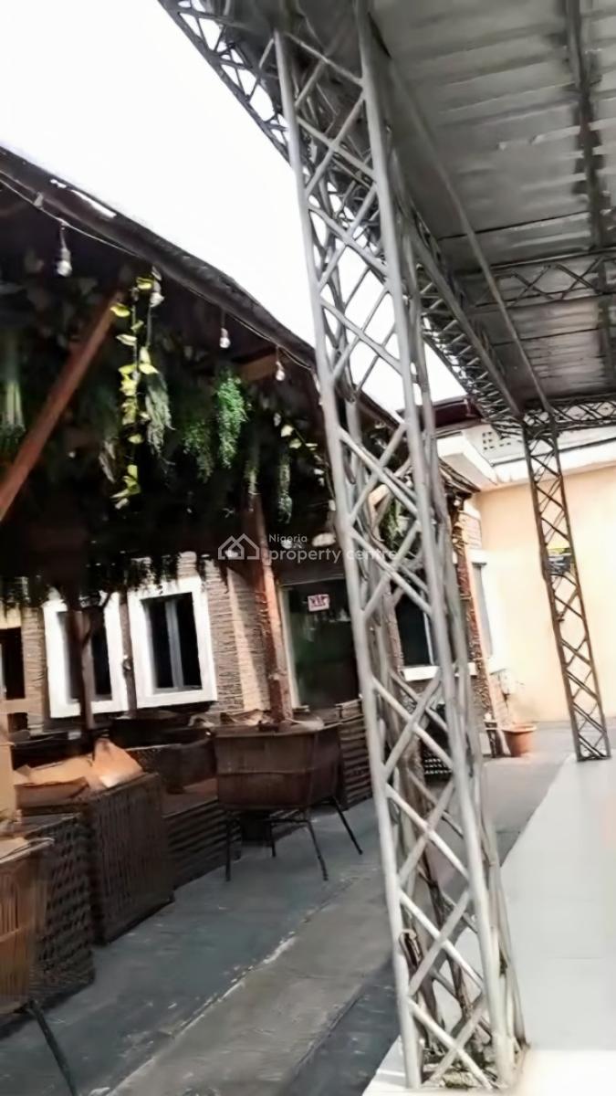 a Functional Bar and Lounge, Otunla Town, Ibeju-lekki, Lagos, Lakowe, Ibeju Lekki, Lagos, Restaurant / Bar for Sale