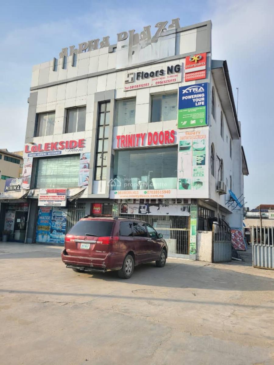 Shopping Complex, Before Chevron Drive Axis, Lekki Expressway, Lekki, Lagos, Plaza / Complex / Mall for Sale