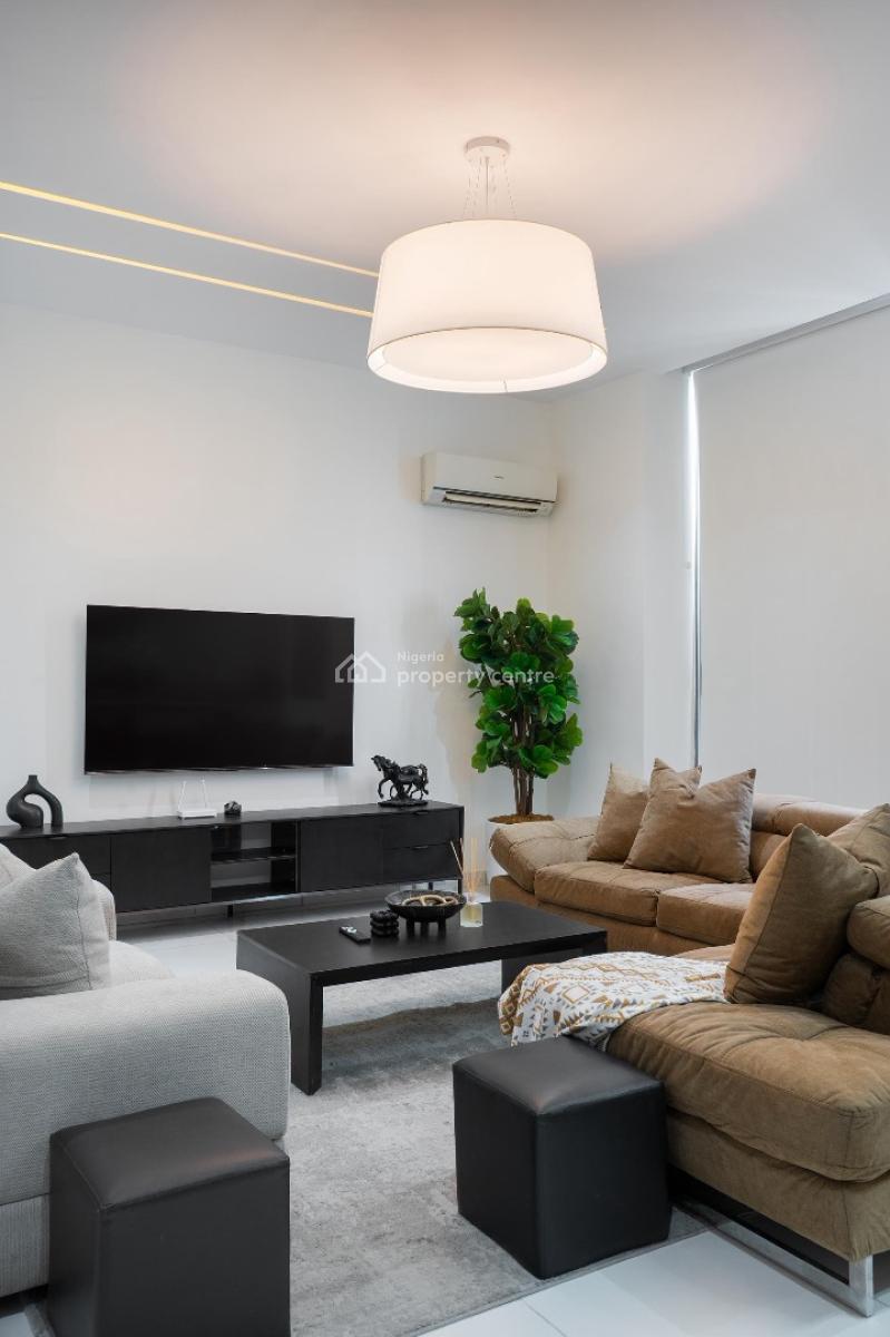 2 Bedroom Apartment, Durosinmi-etti, Lekki Phase 1, Lekki, Lagos, Flat / Apartment Short Let