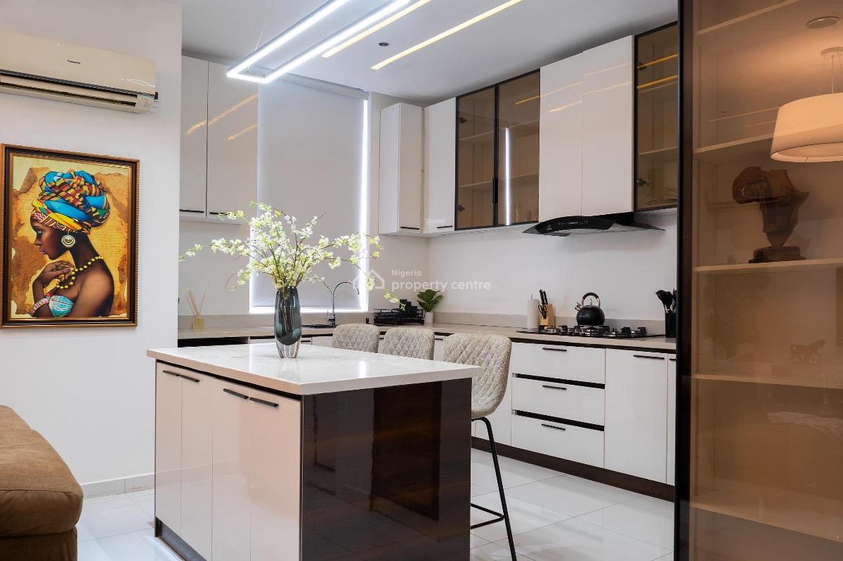 2 Bedroom Apartment, Durosinmi-etti, Lekki Phase 1, Lekki, Lagos, Flat / Apartment Short Let