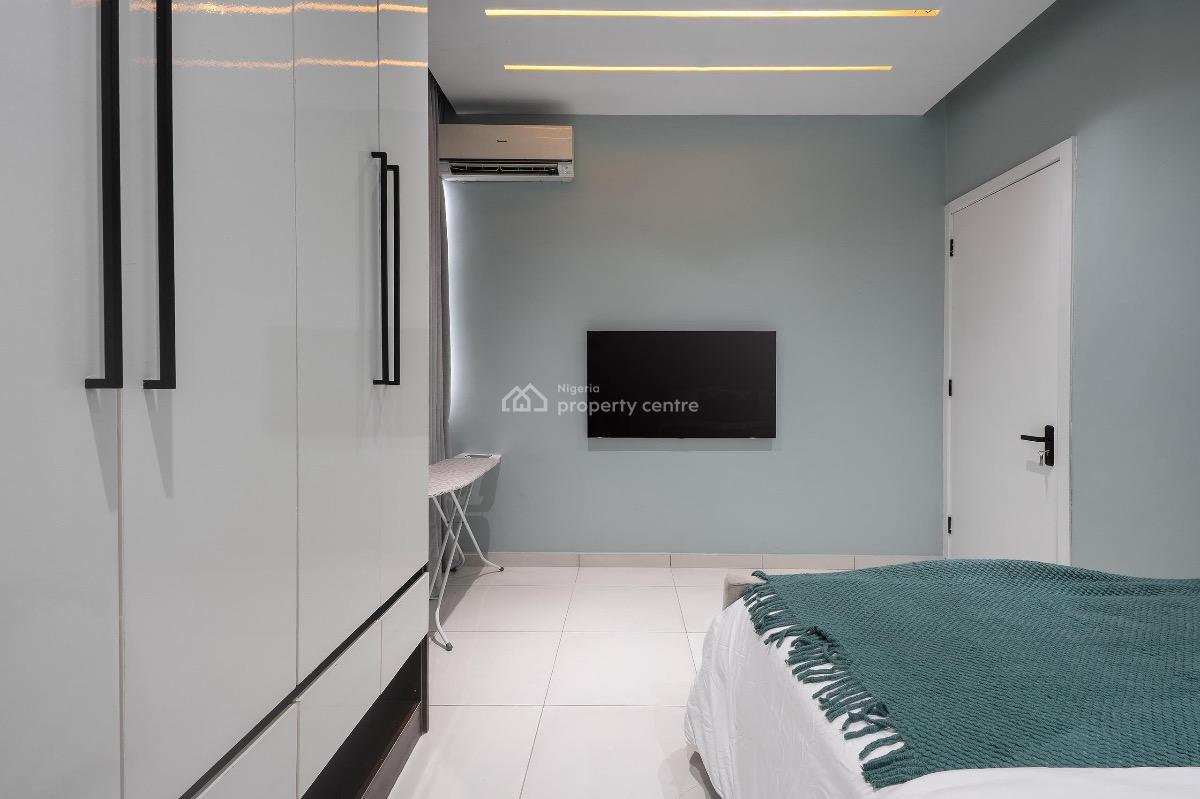 2 Bedroom Apartment, Durosinmi-etti, Lekki Phase 1, Lekki, Lagos, Flat / Apartment Short Let