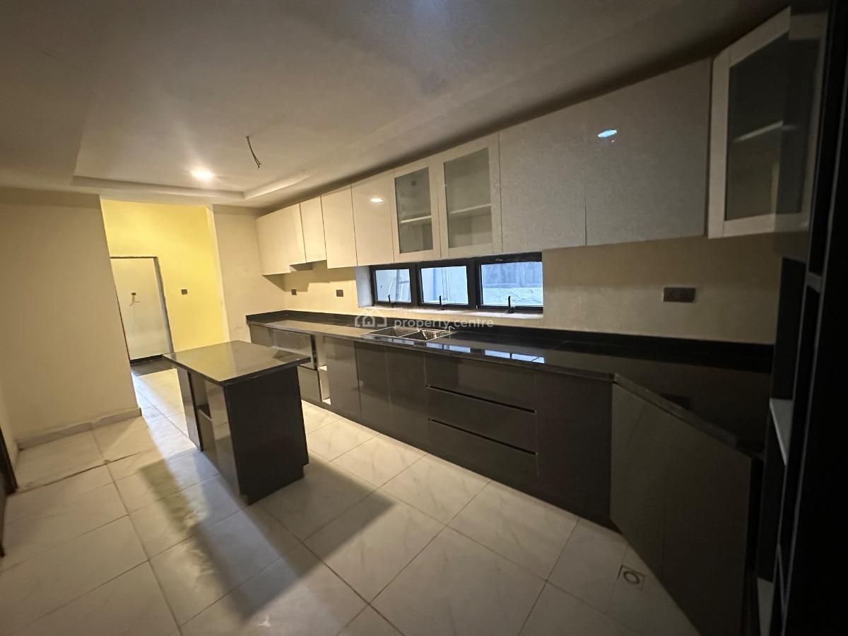 Well Designed Luxury & Serviced 3 Bedroom Apartment, Wuye, Abuja, Flat / Apartment for Rent