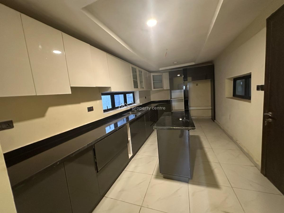Well Designed Luxury & Serviced 3 Bedroom Apartment, Wuye, Abuja, Flat / Apartment for Rent