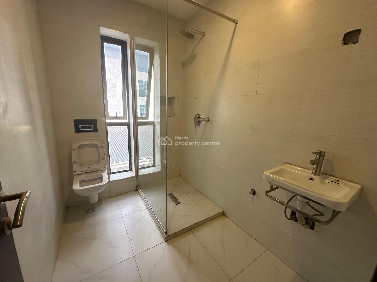 Well Designed Luxury & Serviced 3 Bedroom Apartment, Wuye, Abuja, Flat / Apartment for Rent