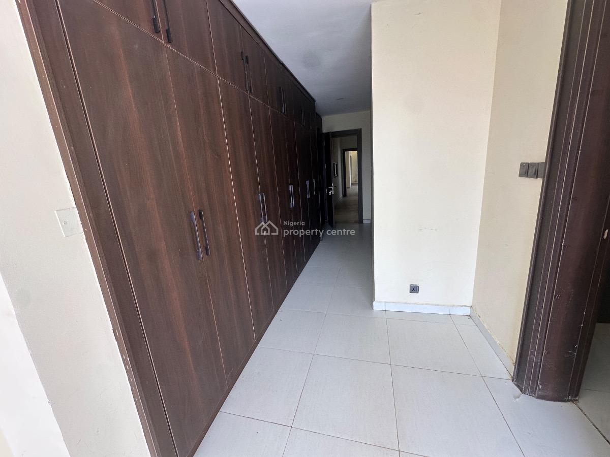 Well Designed Luxury & Serviced 3 Bedroom Apartment, Wuye, Abuja, Flat / Apartment for Rent