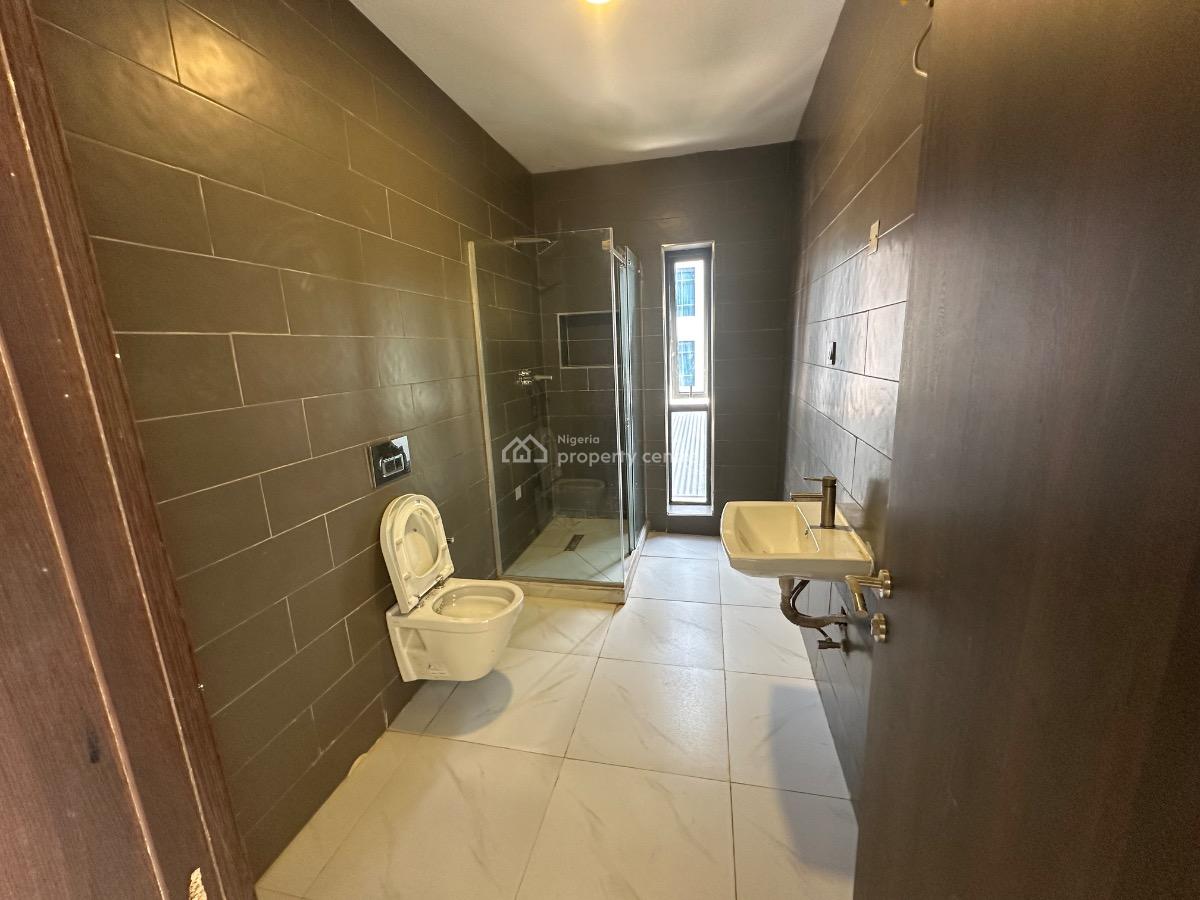 Well Designed Luxury & Serviced 3 Bedroom Apartment, Wuye, Abuja, Flat / Apartment for Rent