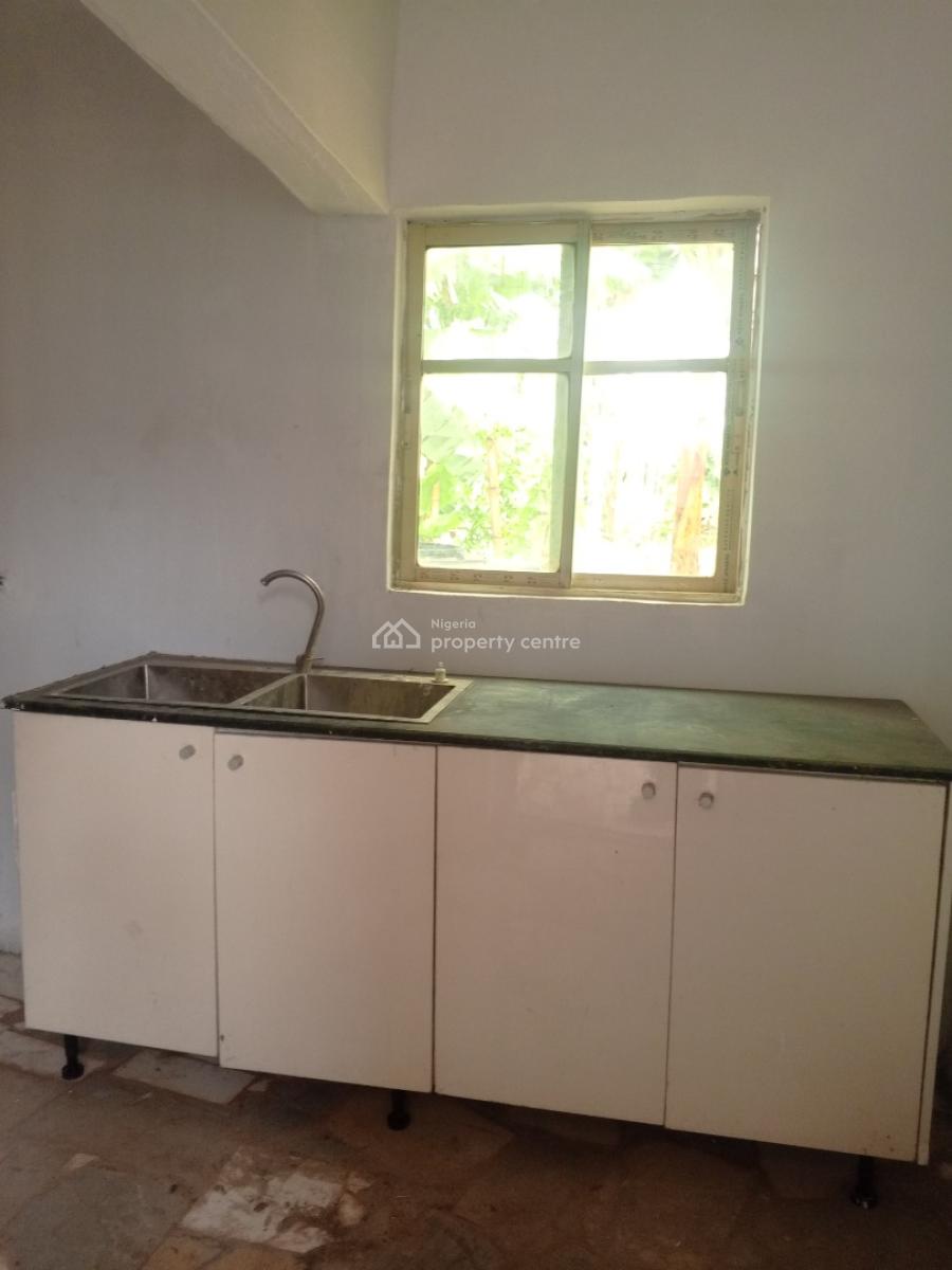 Room Selfcon, Mobolaji Bank Anyhony, Ikeja, Lagos, Self Contain (single Rooms) for Rent