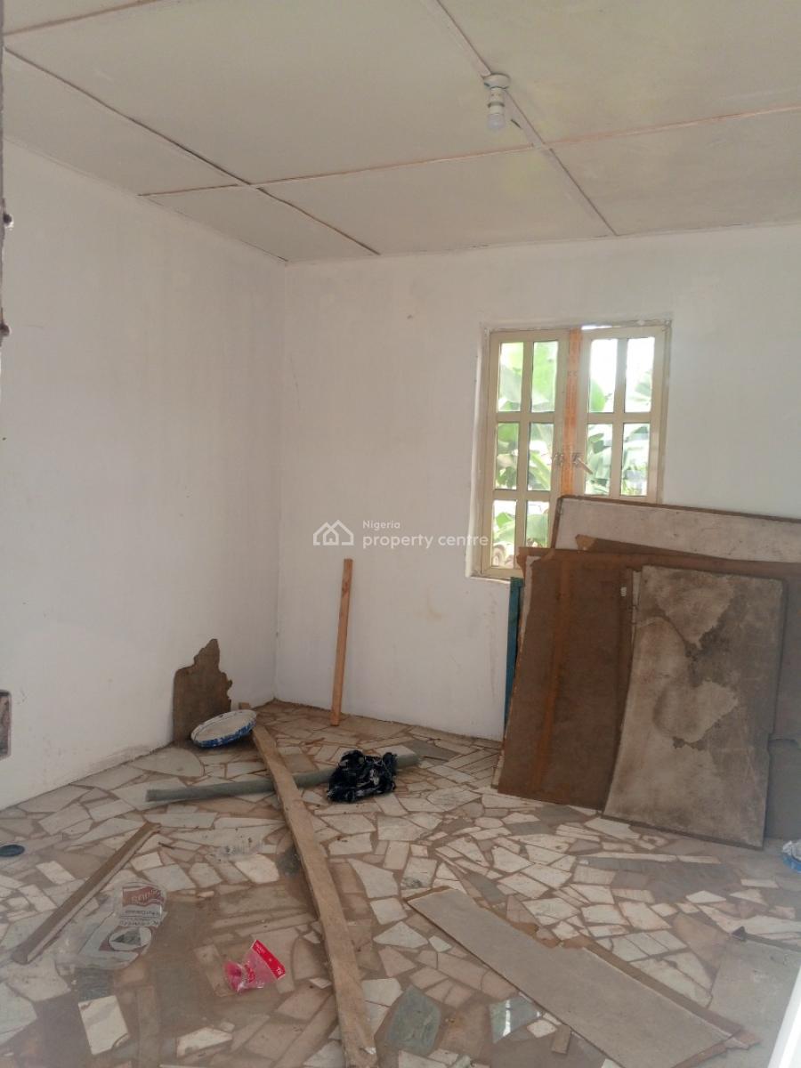 Room Selfcon, Mobolaji Bank Anyhony, Ikeja, Lagos, Self Contain (single Rooms) for Rent