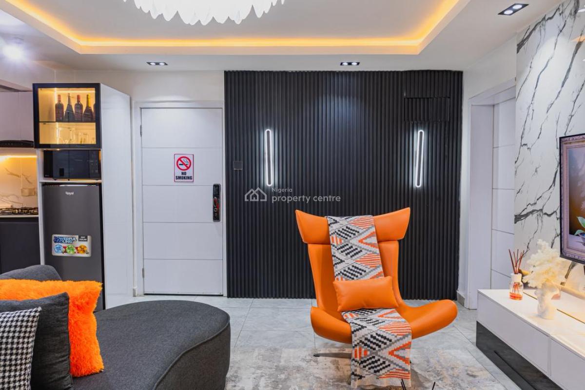 1 Bedroom Luxury Apartment, Admiralty Way, Lekki Phase 1, Lekki, Lagos, Flat / Apartment Short Let