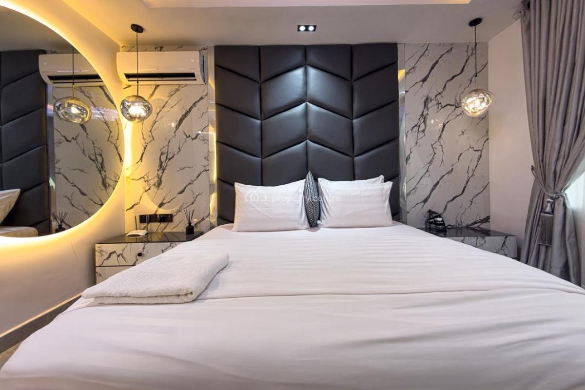 1 Bedroom Luxury Apartment, Admiralty Way, Lekki Phase 1, Lekki, Lagos, Flat / Apartment Short Let