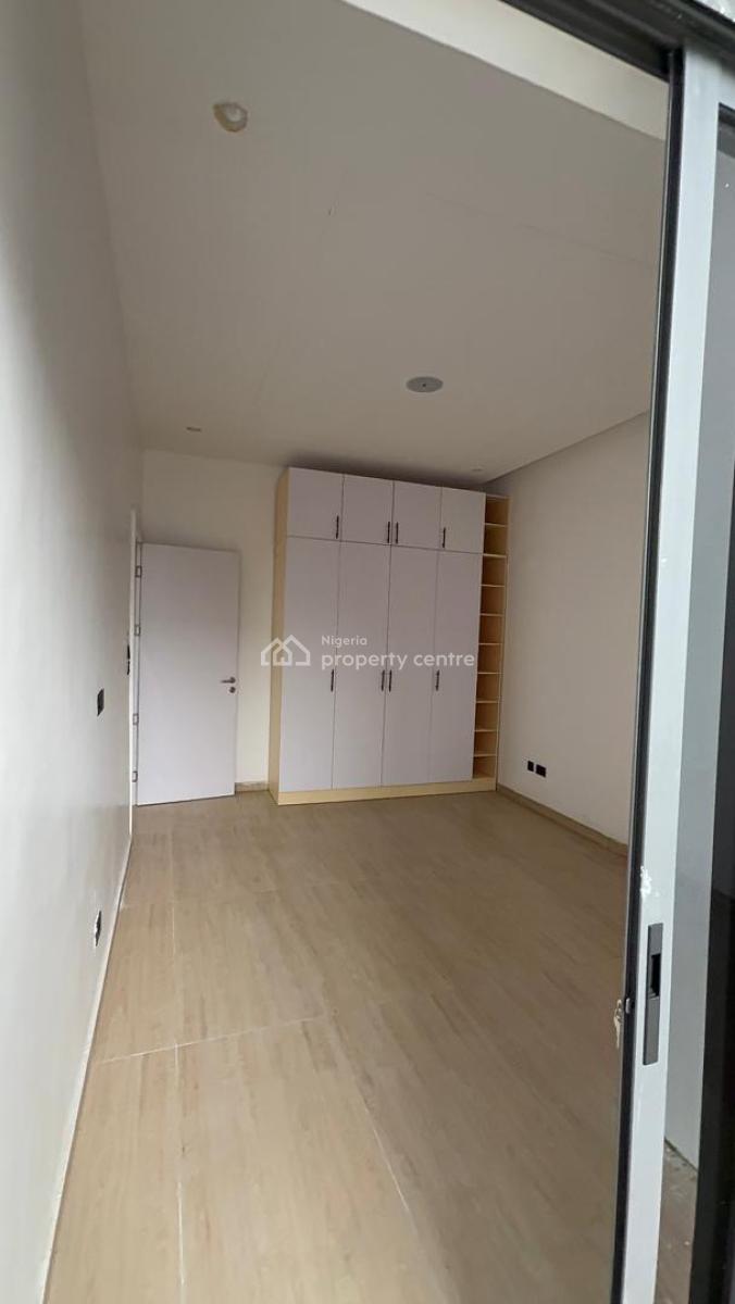 2 Bedroom Apartment at Ikeja Gra, Ikeja Gra, Ikeja, Lagos, Flat / Apartment for Sale