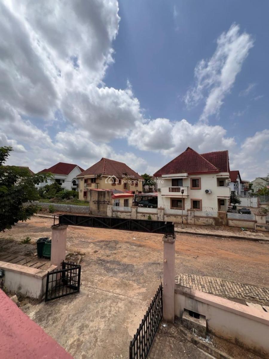 Well Renovated & Spacious 3 Bedrooms Terrace Duplex, Nsitf Estate Off David Ejoor Street By Ibeto Hotel, Gudu, Abuja, Office Space for Rent