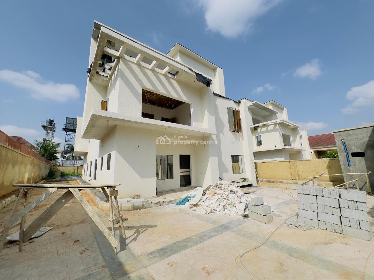 Spacious & Well Crafted 6 Bedroom Detached Duplex with 2 Bq on 800sqm, Gwarinpa Extension, Karsana, Gwarinpa, Abuja, Detached Duplex for Sale