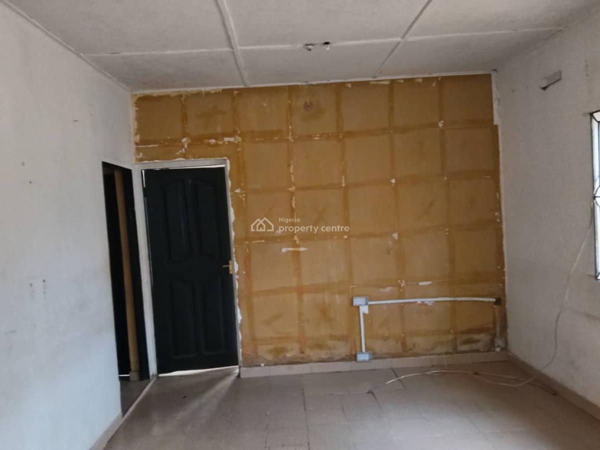 2 Bedroom Flat, Ishawo Town Via Agric Bus Stop Ikorodu, Isawo, Ikorodu, Lagos, Flat / Apartment for Rent