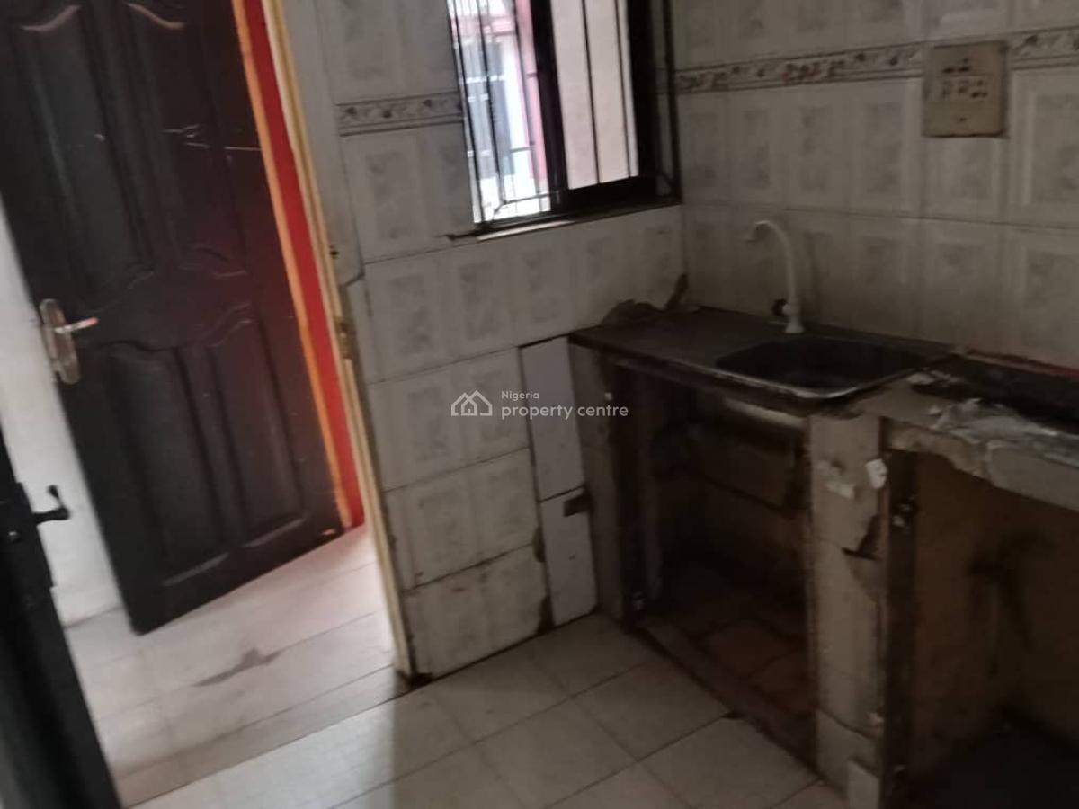 2 Bedroom Flat, Ishawo Town Via Agric Bus Stop Ikorodu, Isawo, Ikorodu, Lagos, Flat / Apartment for Rent