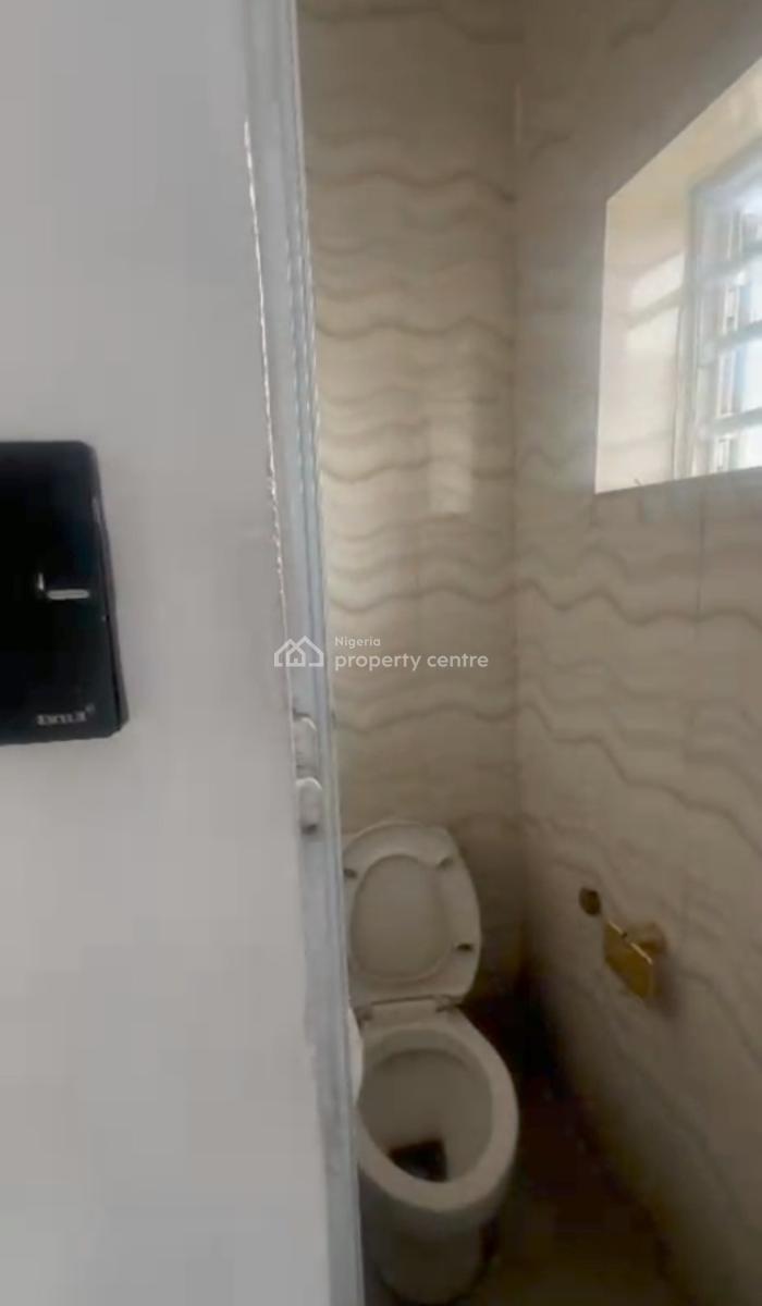 a Decent Lovely Mini Flat, Ilaje, Bariga, Shomolu, Lagos, Mini Flat (room and Parlour) for Rent