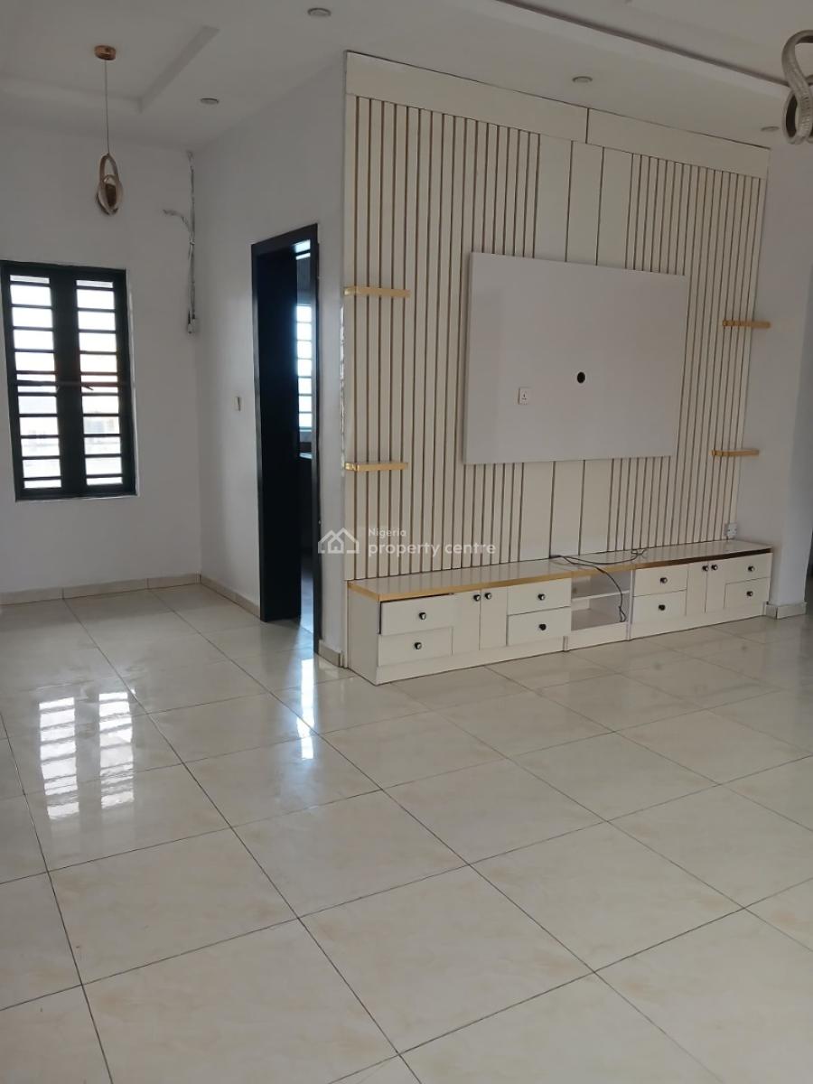 Nice 2 Bedroom Apartment, Olowora, Gra Phase 1, Magodo, Lagos, Flat / Apartment for Rent