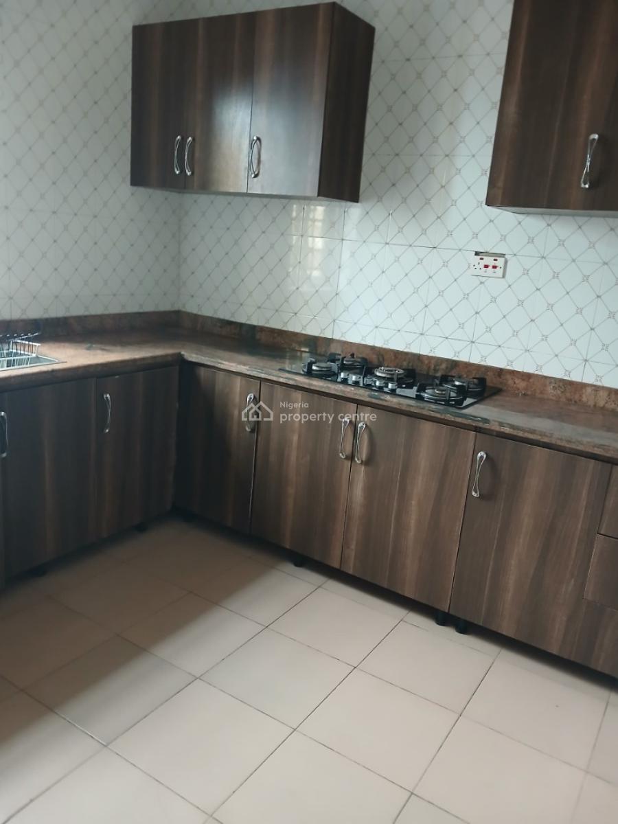 Nice 2 Bedroom Apartment, Olowora, Gra Phase 1, Magodo, Lagos, Flat / Apartment for Rent