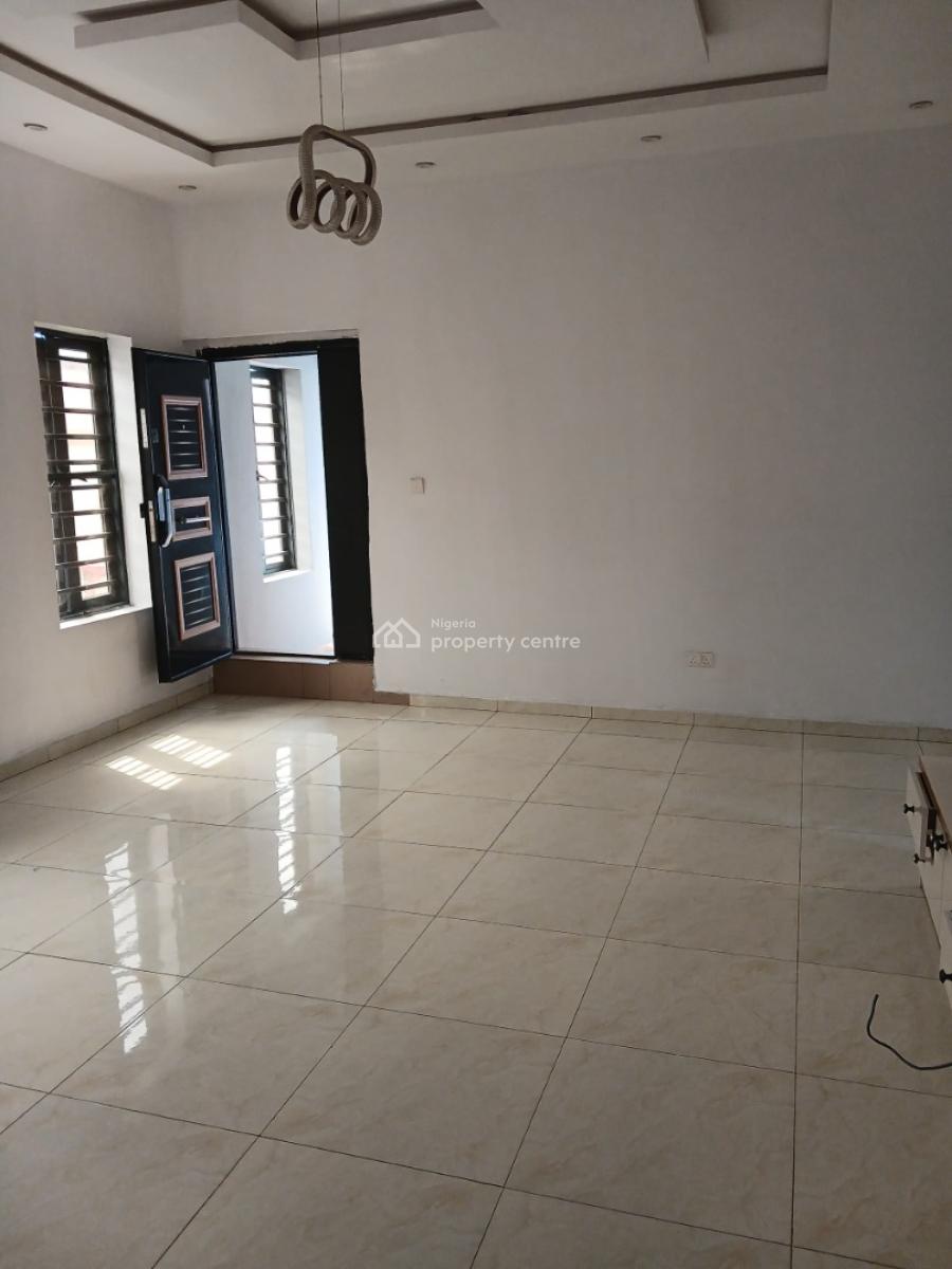 Nice 2 Bedroom Apartment, Olowora, Gra Phase 1, Magodo, Lagos, Flat / Apartment for Rent