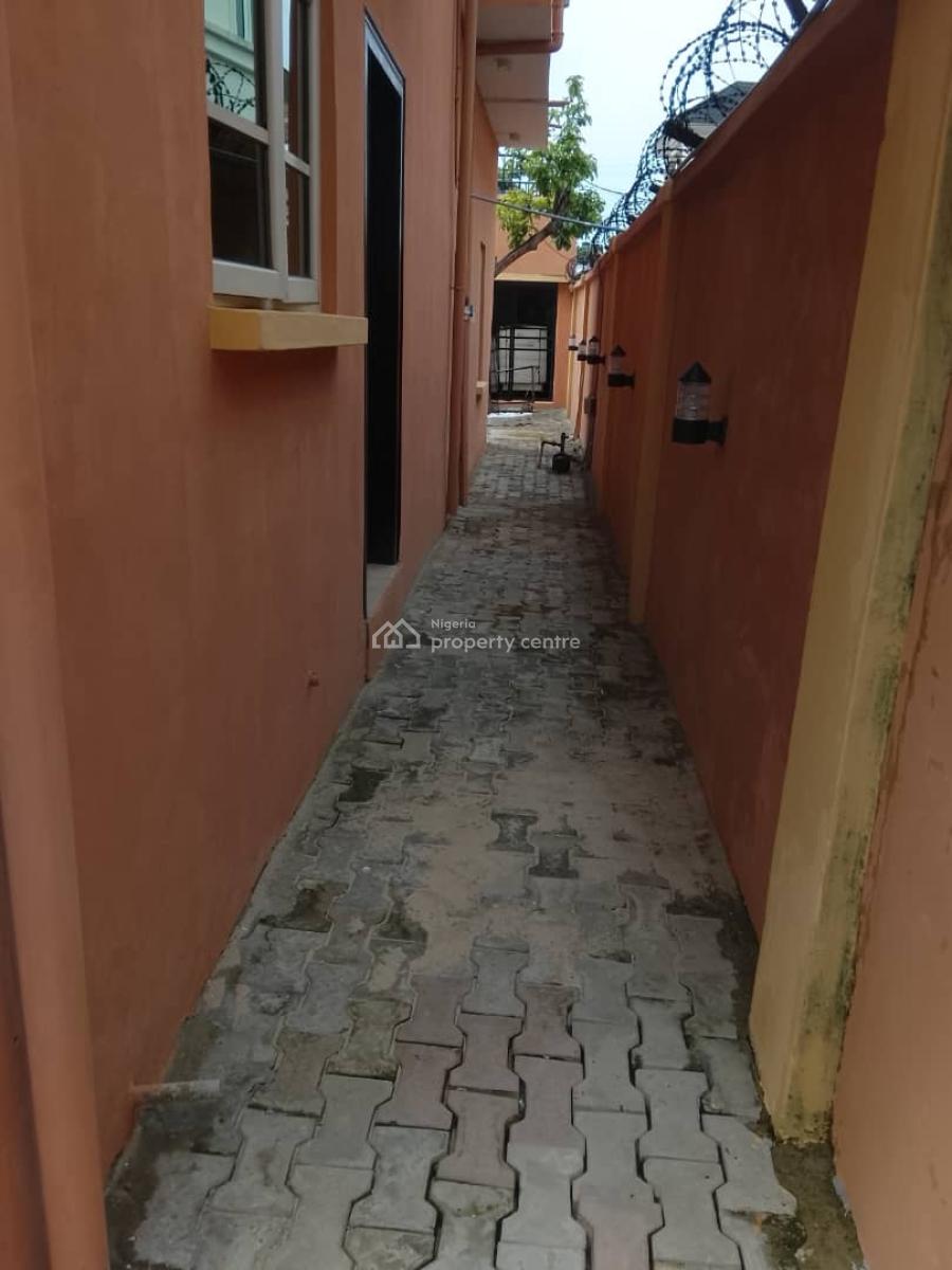 2 Units of Spacious Room Upstairs, Ikota, Lekki, Lagos, Self Contain (single Rooms) for Rent