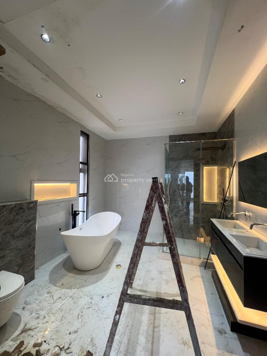 Luxury 4 Bedroom Maisonette, Banana Island Road, Banana Island, Ikoyi, Lagos, Flat / Apartment for Sale