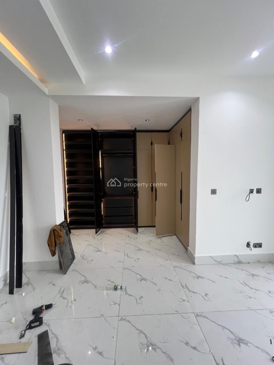 Luxury 4 Bedroom Maisonette, Banana Island Road, Banana Island, Ikoyi, Lagos, Flat / Apartment for Sale