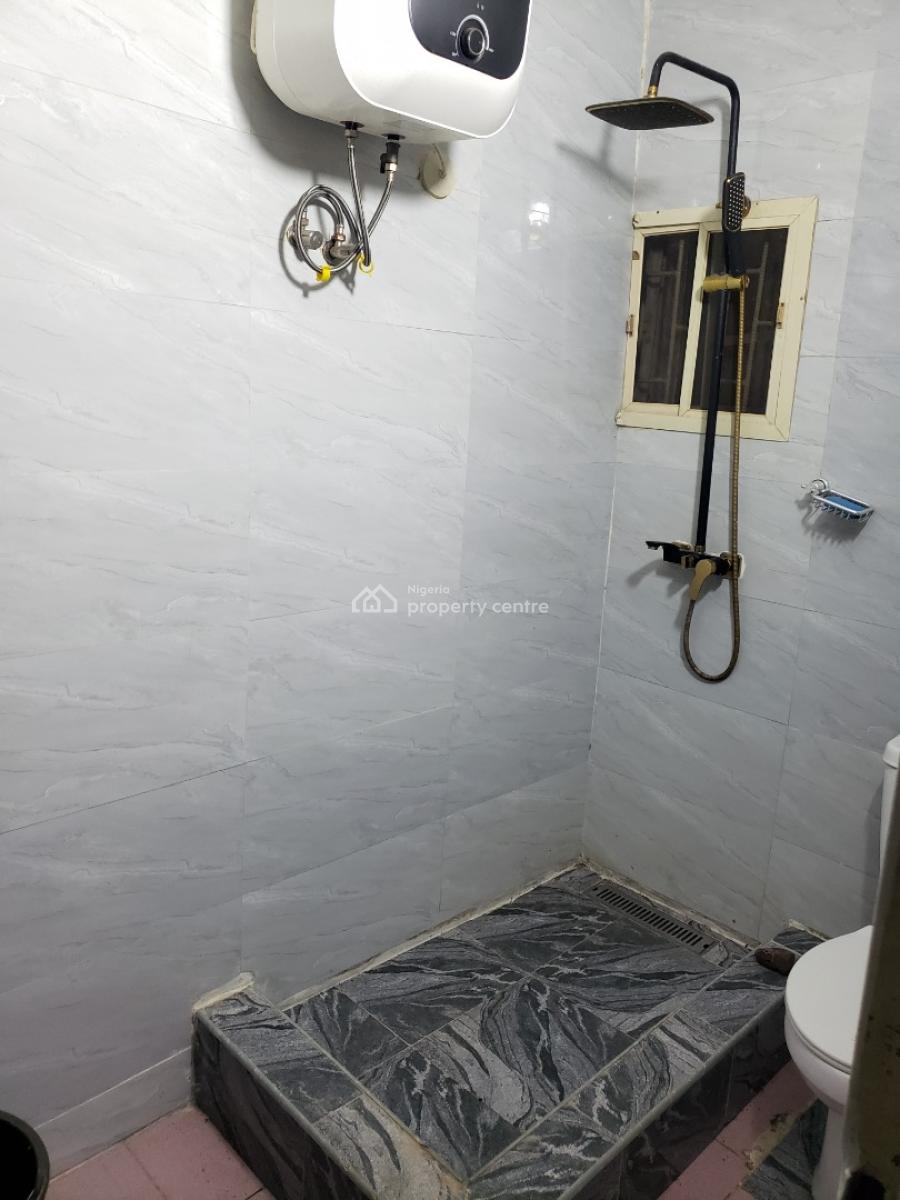 Standard 4bedroom Flat, By Landmark Plaza, Maitama District, Abuja, Flat / Apartment for Rent
