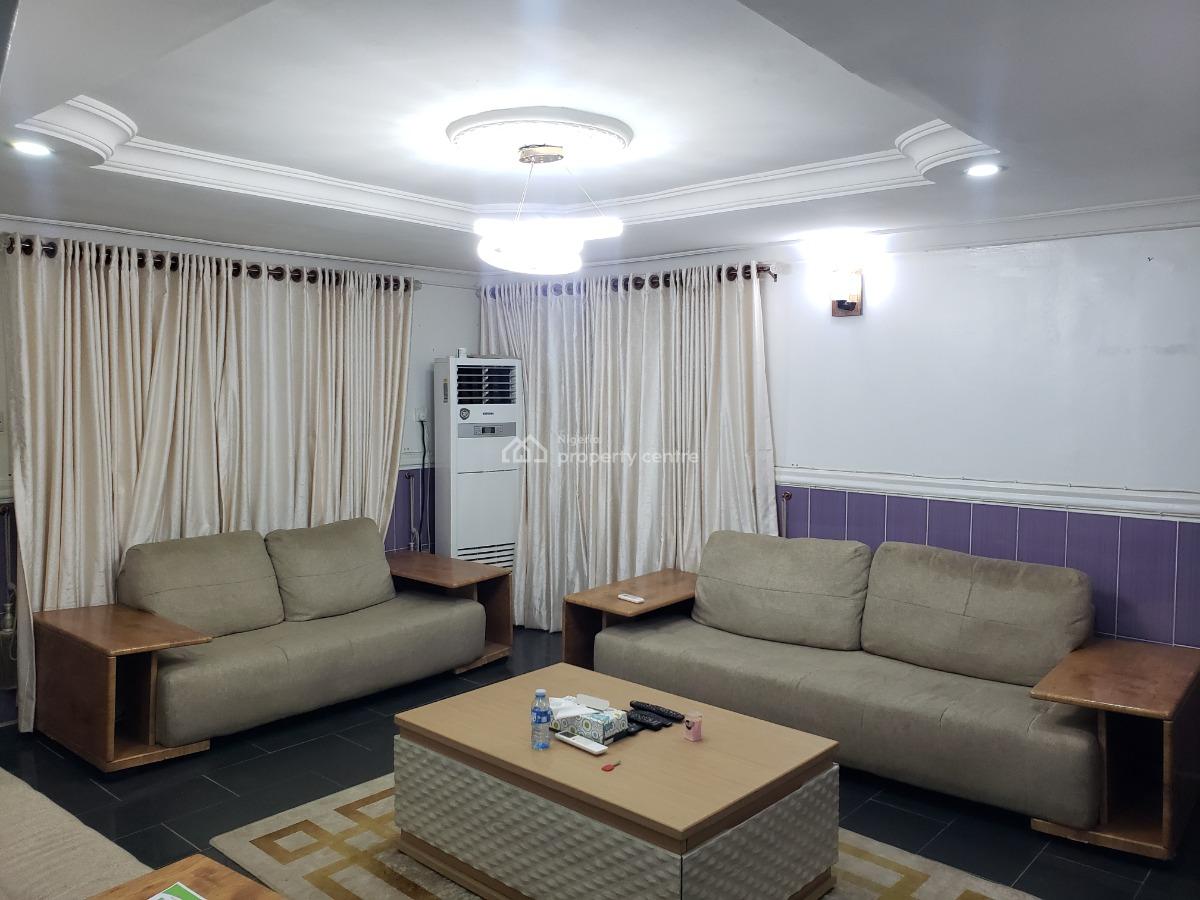 Standard 4bedroom Flat, By Landmark Plaza, Maitama District, Abuja, Flat / Apartment for Rent