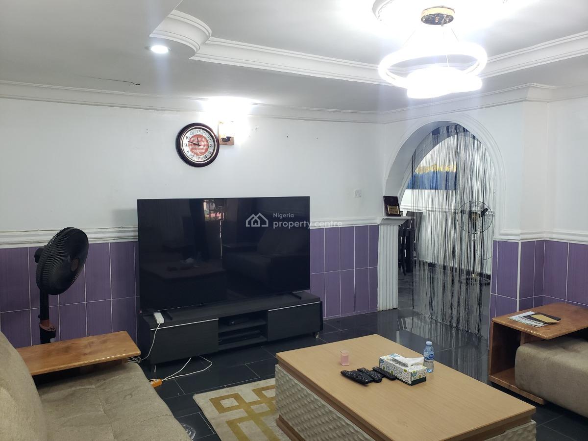 Standard 4bedroom Flat, By Landmark Plaza, Maitama District, Abuja, Flat / Apartment for Rent