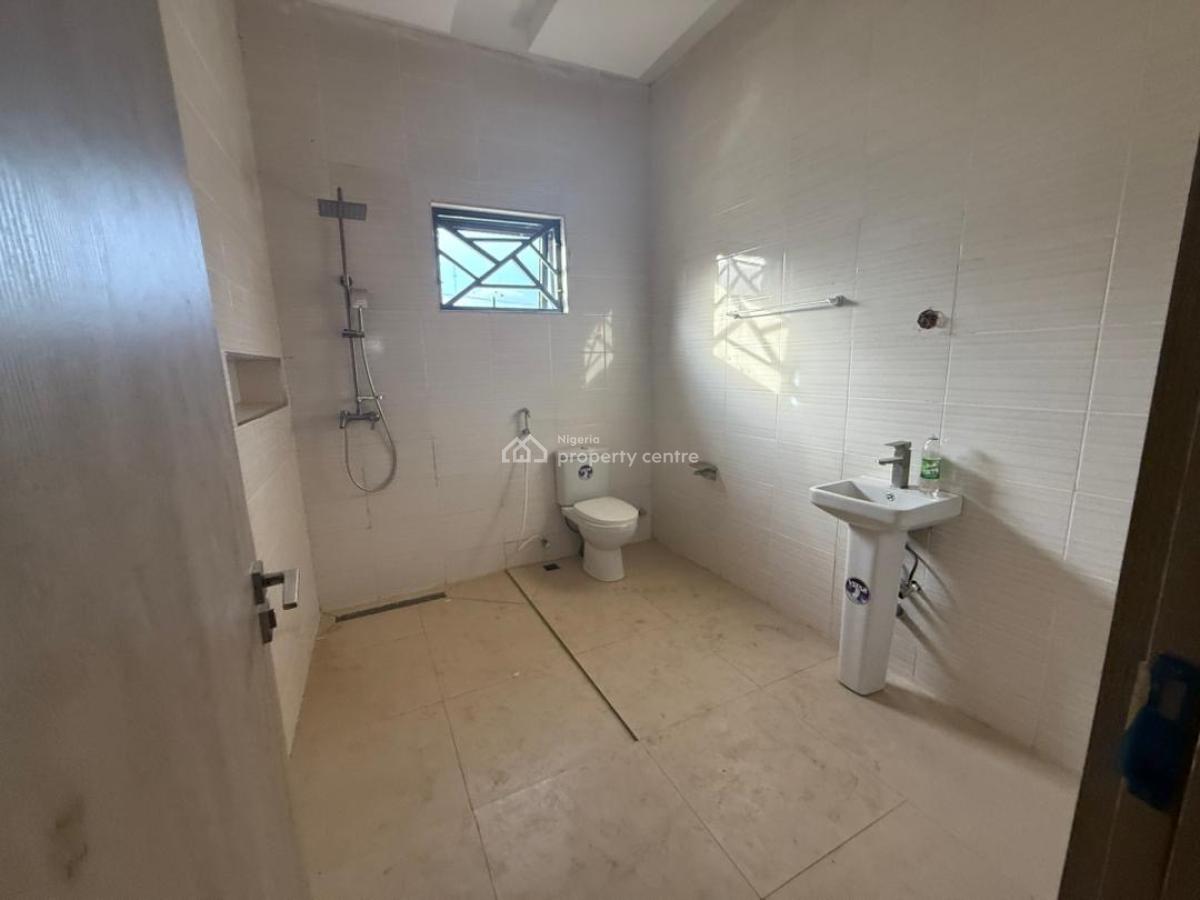 4 Bedroom Terrace with Bq, Asokoro District, Abuja, Terraced Duplex for Rent