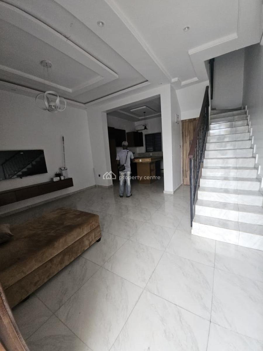 Smart 3 Bedroom Terraced Duplex, Omole Phase 2, Ikeja, Lagos, Terraced Duplex for Rent