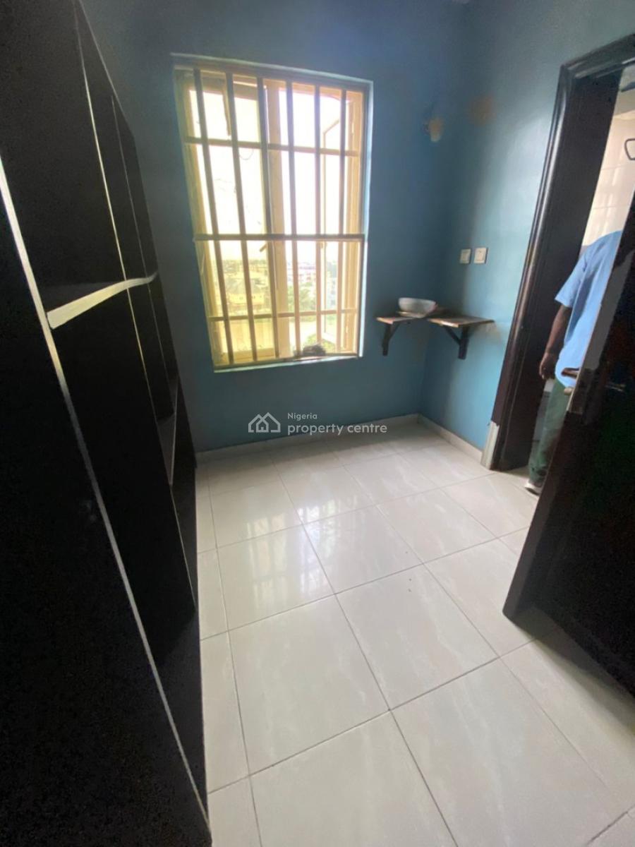 Well Maintained 5 Bedroom Terraced Duplex, Gra Phase 1, Magodo, Lagos, Terraced Duplex for Rent