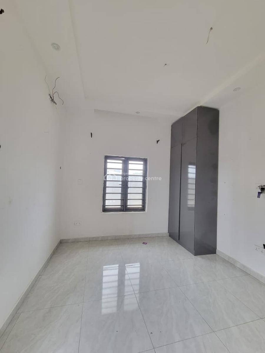 Luxury Two Bedroom Apartment Downstairs, Even Estate, Ado, Ajah, Lagos, Flat / Apartment for Rent
