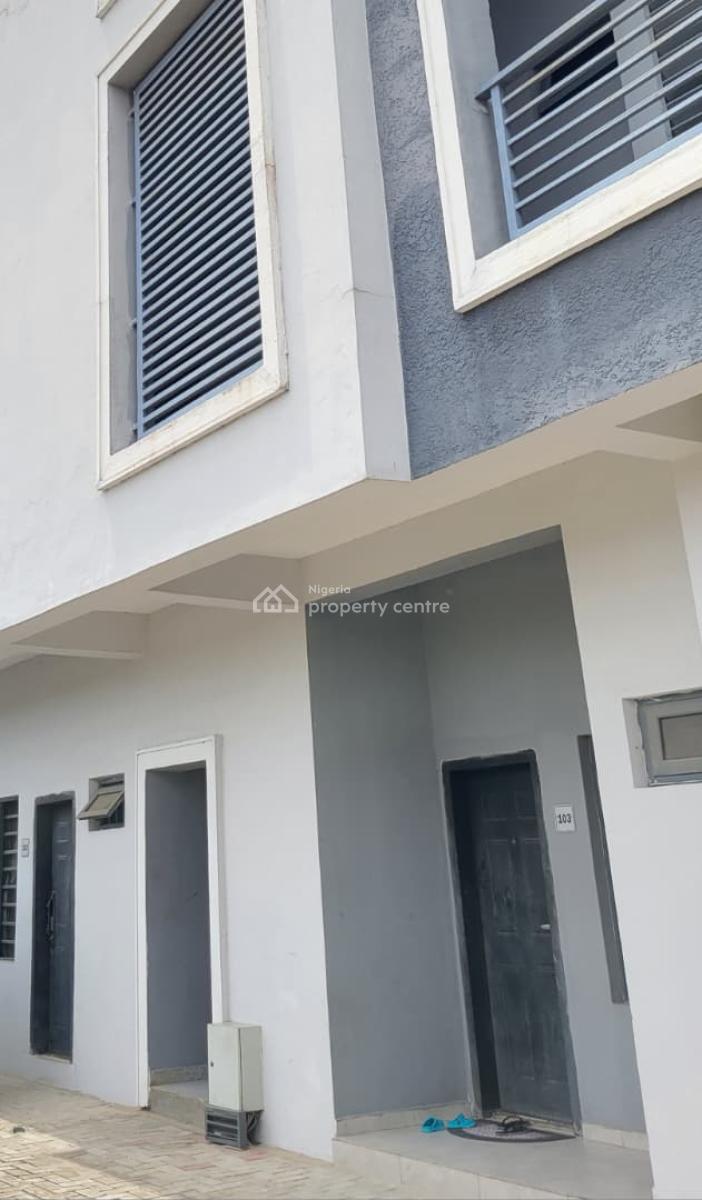 Luxury Two Bedroom Apartment Downstairs, Even Estate, Ado, Ajah, Lagos, Flat / Apartment for Rent