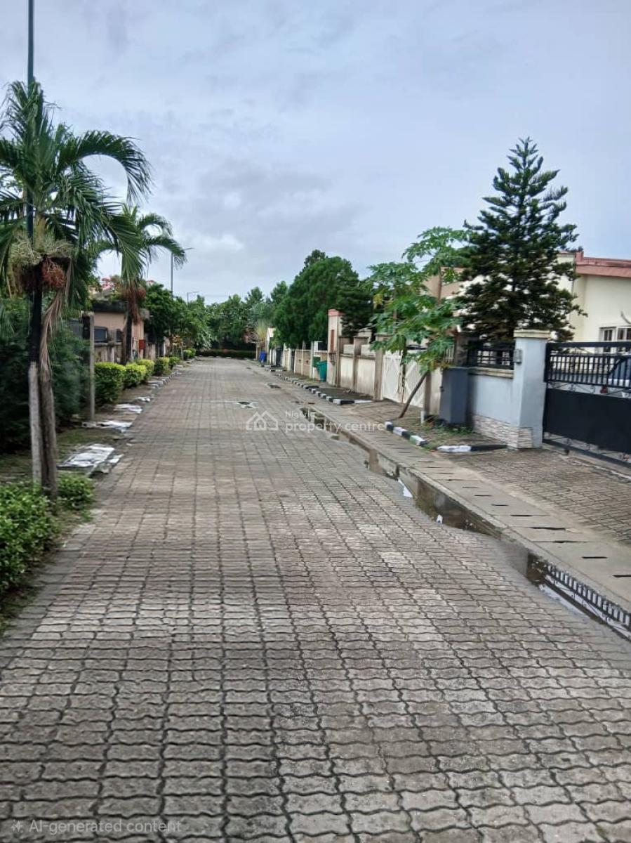an Exquisitely Luxurious 4bedroom Bungalow Penthouse & Bq, Mayfair Gardens Estate Awoyaya Ibeju Lekki Lagos, Awoyaya, Ibeju Lekki, Lagos, Semi-detached Bungalow for Sale