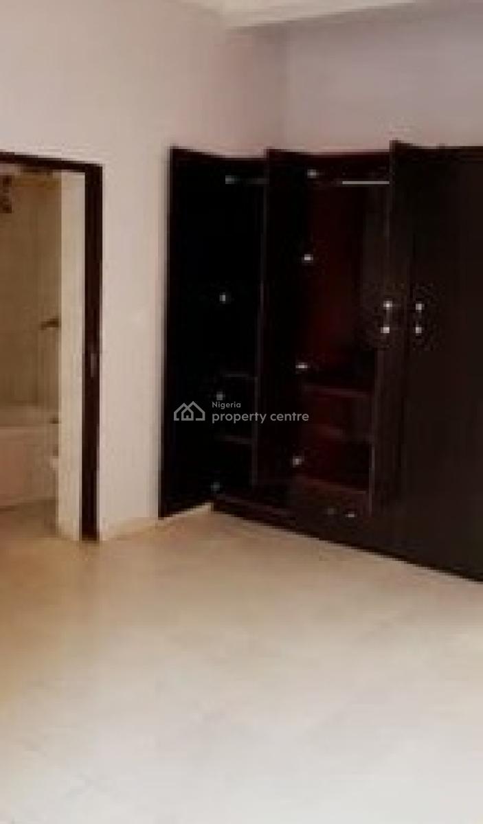 Spacious Threee Bedroom Flat, Kado, Abuja, Flat / Apartment for Rent