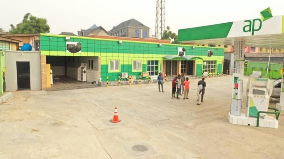 Fueling Station with 5 Units of Pumps Each Fitted with Double Nozzles, Ajuwon, Ifo, Ogun, Filling Station for Rent