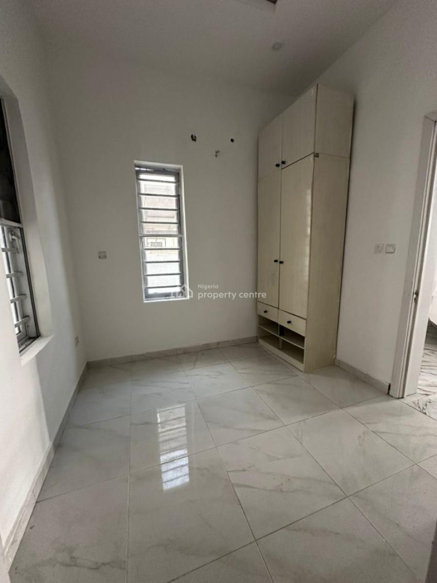 Single Room Downstairs, Canal West Estate, Osapa, Lekki, Lagos, Self Contain (single Rooms) for Rent