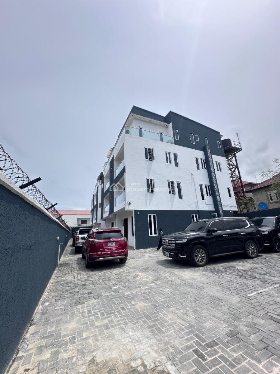 4bedroom Terrace Duplex with Bq and Gym, Under Renovation, Lekki Phase 1, Lekki, Lagos, Terraced Duplex for Rent