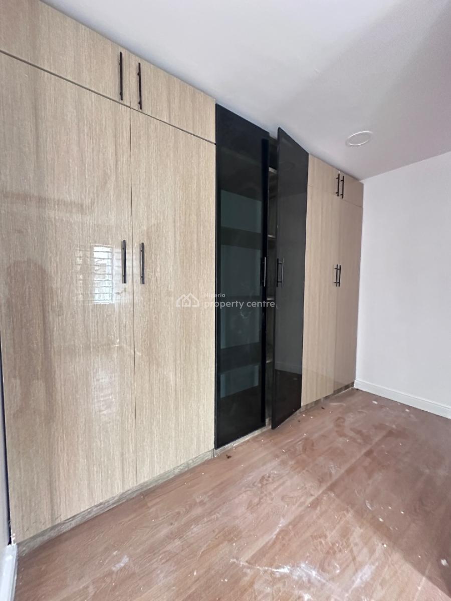4bedroom Terrace Duplex with Bq and Gym, Under Renovation, Lekki Phase 1, Lekki, Lagos, Terraced Duplex for Rent