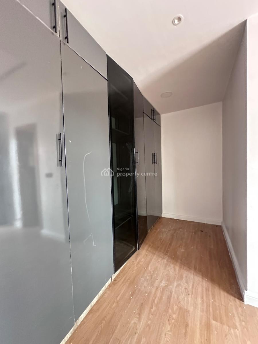 4bedroom Terrace Duplex with Bq and Gym, Under Renovation, Lekki Phase 1, Lekki, Lagos, Terraced Duplex for Rent
