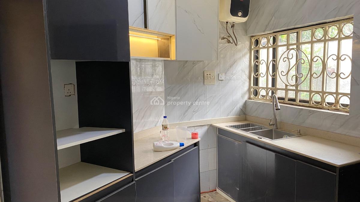 Spacious Three Bedrooms Bungalow Flat, Kado, Abuja, Flat / Apartment for Rent