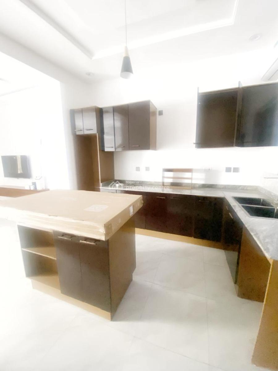 a Well Maintained 3 Bedroom Terraced Duplex, Omole Phase 2, Ikeja, Lagos, Terraced Duplex for Rent
